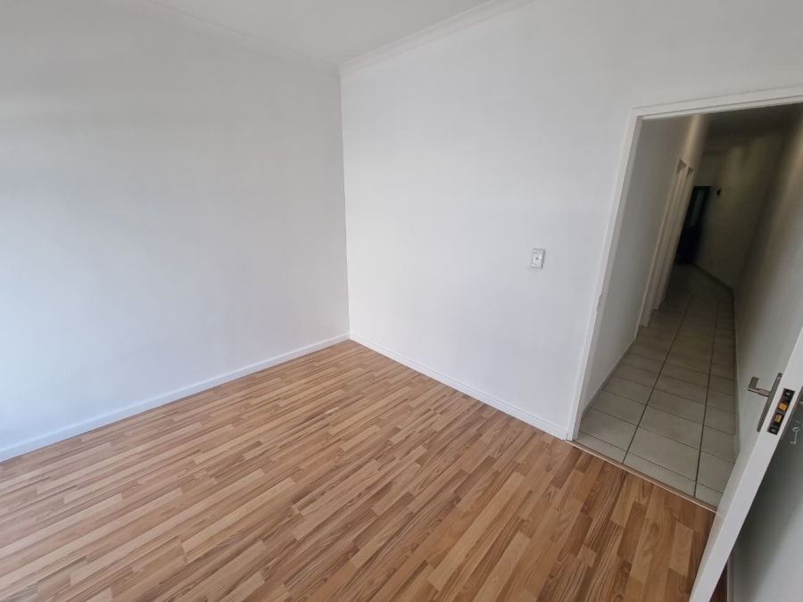 To Let 2 Bedroom Property for Rent in Observatory Western Cape